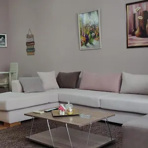 https://cozy-apartment-tirana-1001.albaniahotels.org