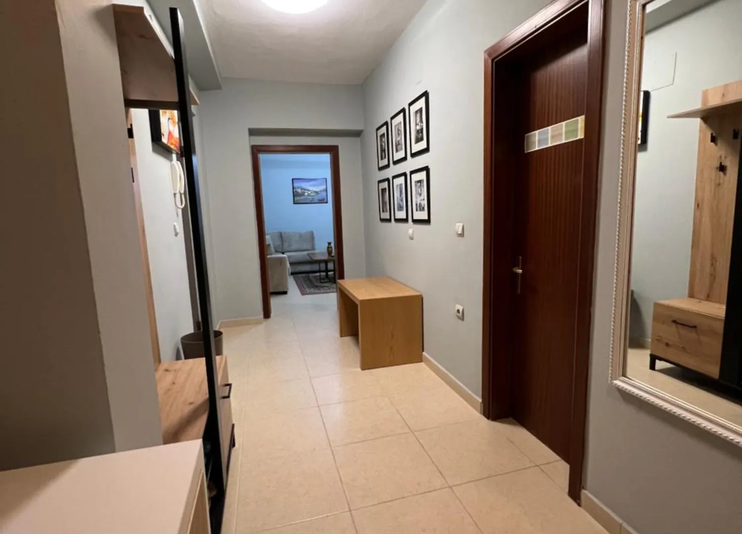 Apartment In Skanderbeg Square - Tirana Center 2
